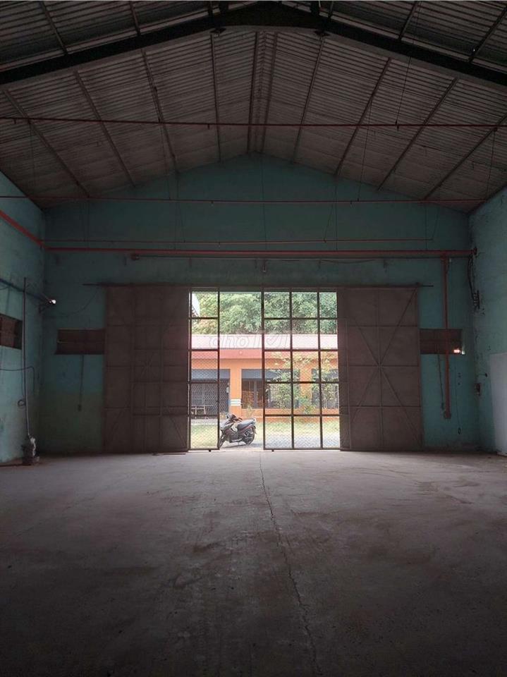 CHO THUÊ KHO,XƯỞNG 1200M² CÓ PCCC, Đ XE CÔNG 40F KẾ KCN TÂN BÌNH