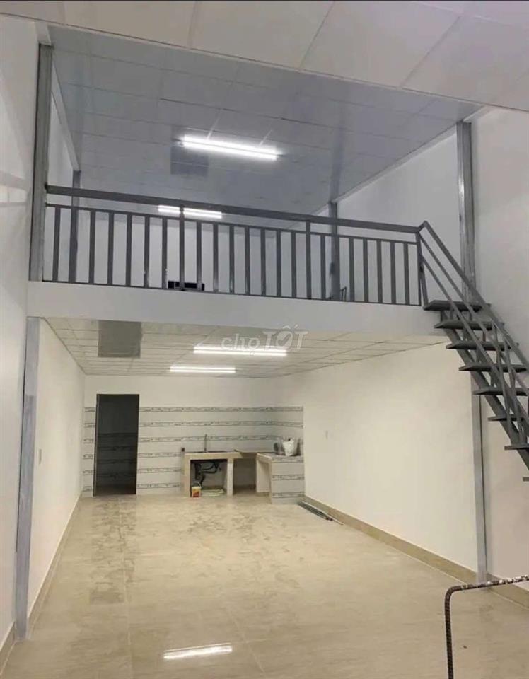 CHO THUÊ NHÀ 4X30M CẤP4 GÁC LỬNG Y HÌNH, HẺM 8M LÊ TRỌNG TẤN 