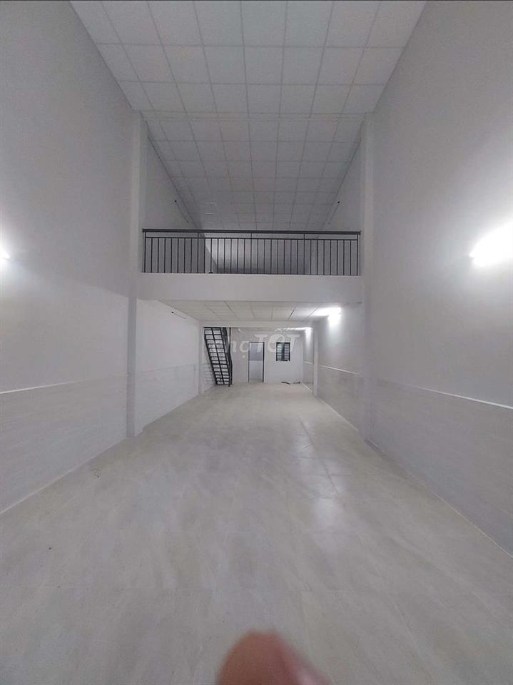 CHO THUÊ NHÀ 4X30M CẤP4 GÁC LỬNG Y HÌNH, HẺM 8M LÊ TRỌNG TẤN