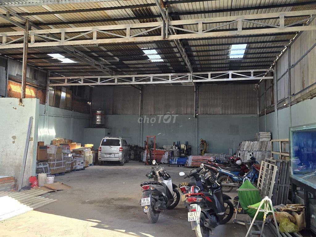 KHO,XƯỞNG GIÁ RẺ 600M² GIÁ 32TR/T, Đ XE CÔNG 40F