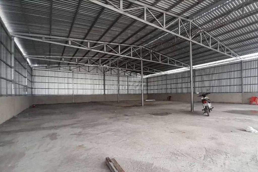 KHO,XƯỞNG 600M² GIÁ 32TR/T, Đ XE CÔNG KCN TÂN BÌNH 