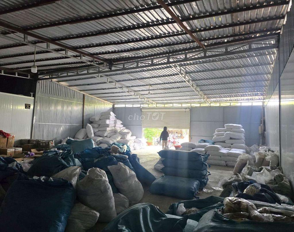 CHO THUÊ KHO,XƯỞNG 300M² GIÁ 26TR/T, Đ XE CÔNG 40F KCN TÂN BÌNH 