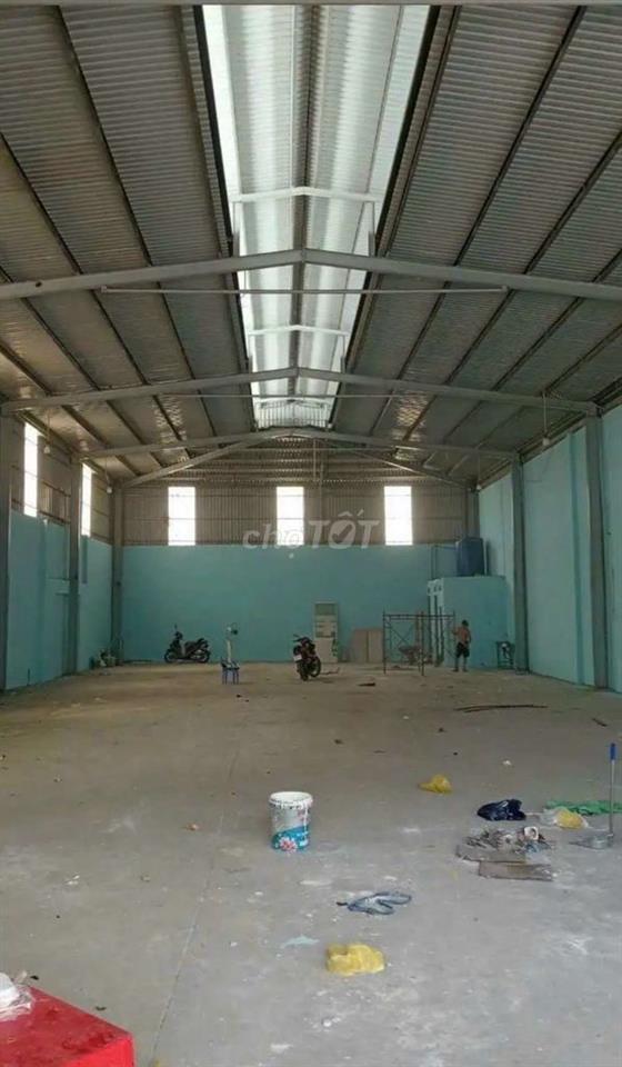 CHO THUÊ KHO,XƯỞNG 500M² GIÁ 40TR/T, Đ XE LỚN GẦN EON TÂN PHÚ