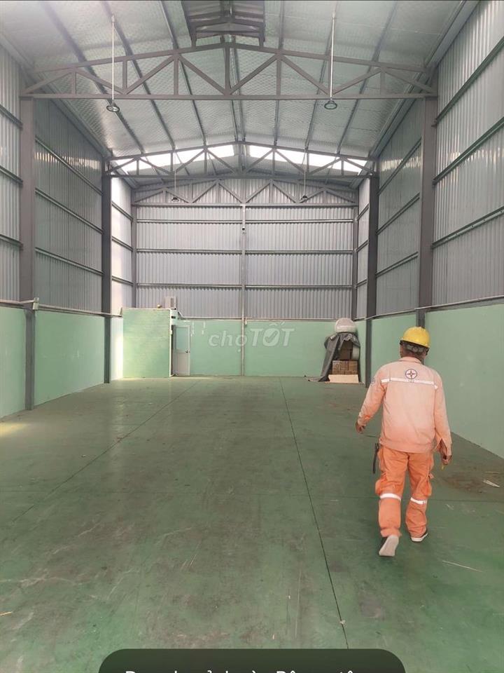 CHO THUÊ KHO,XƯỞNG 10X20M GIÁ 20TR/T, KCN TÂN BÌNH 
