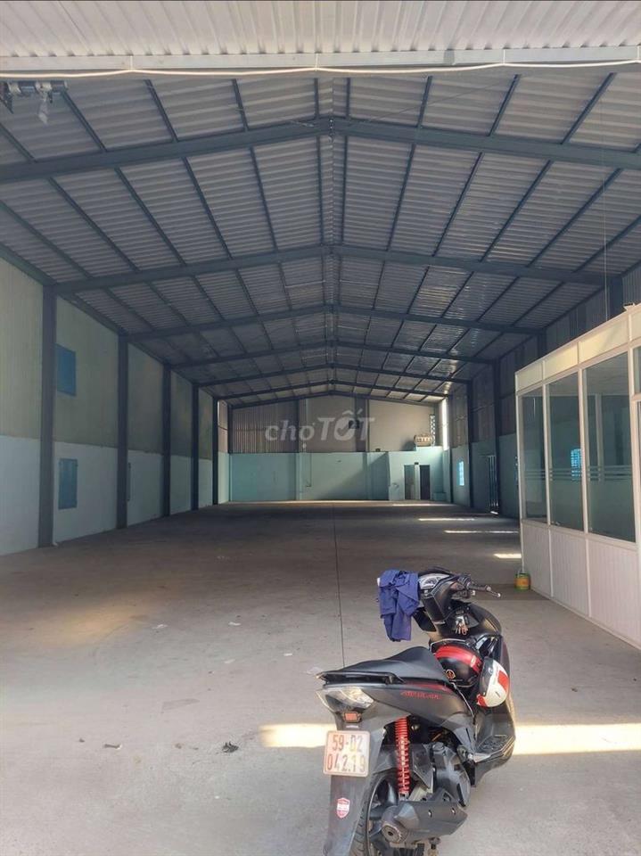 CHO THUÊ KHO,XƯỞNG SX 500M² GIÁ 45TR/T, LÊ TRỌNG TẤN 