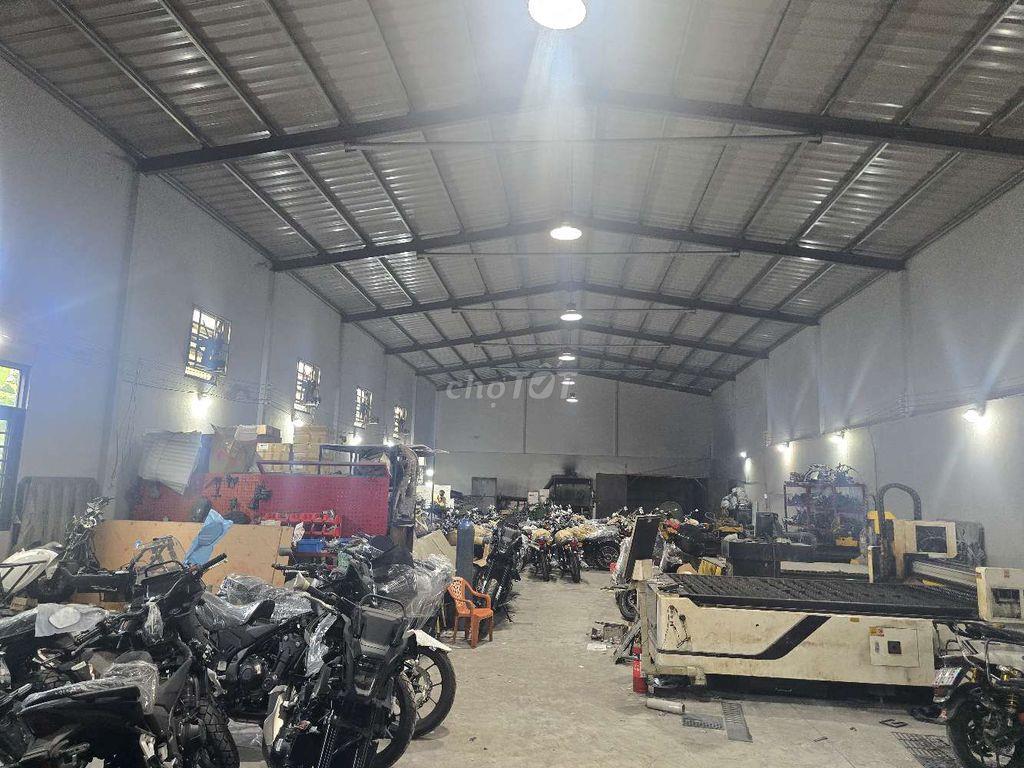 CHO THUÊ KHO,XƯỞNG 500M² GIÁ 40TR/T, Đ XE CÔNG 40F NGAY EON TÂN PHÚ