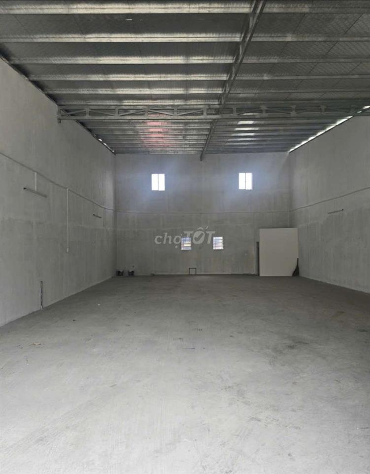 CHO THUÊ KHO,XƯỞNG 10X20M GIÁ 15TR//T, GIÁP KCN TÂN BÌNH