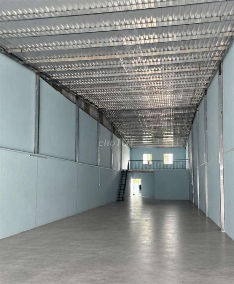 CHO THUÊ KHO,XƯỞNG 300M² GIÁ 20TR/T, Đ XE CÔNG 40F LÊ TRỌNG TẤN 