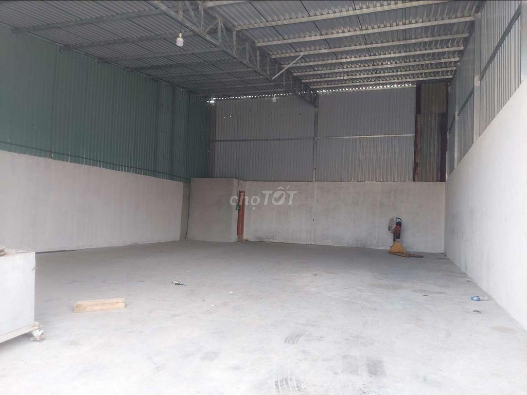 CHO THUÊ KHO,XƯỞNG 200M² GIÁ 16TR/T, NGAY EON TÂN PHÚ