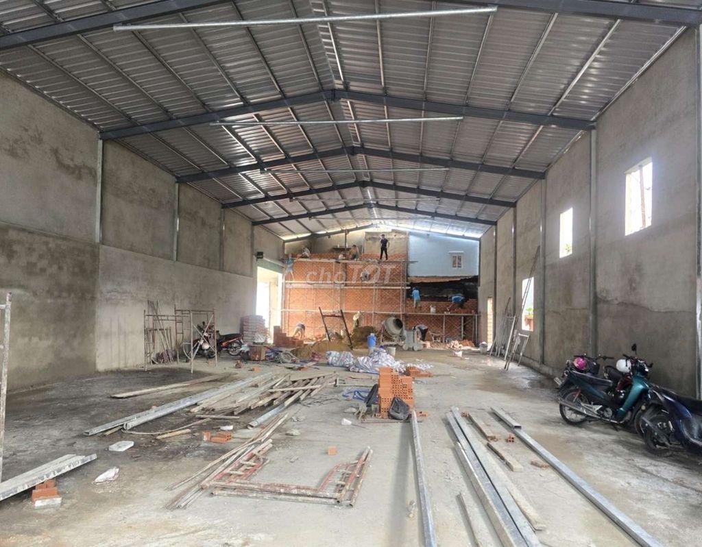 KHO,XƯỞNG 500M² GIÁ 40TR/T, Đ XE CÔNG 40F NGAY EON TÂN PHÚ