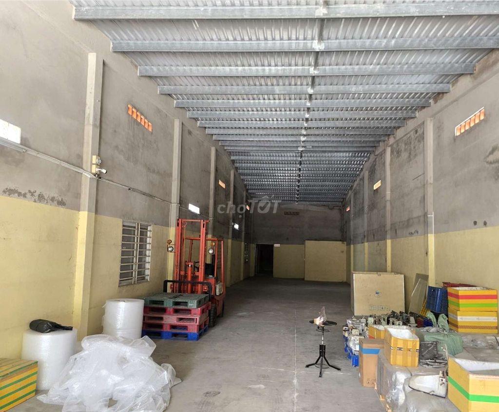 CHO THUÊ KHO,XƯỞNG 8X28M GIÁ 18TR/T, Đ PHẠM ĐĂNG GIẢNG 