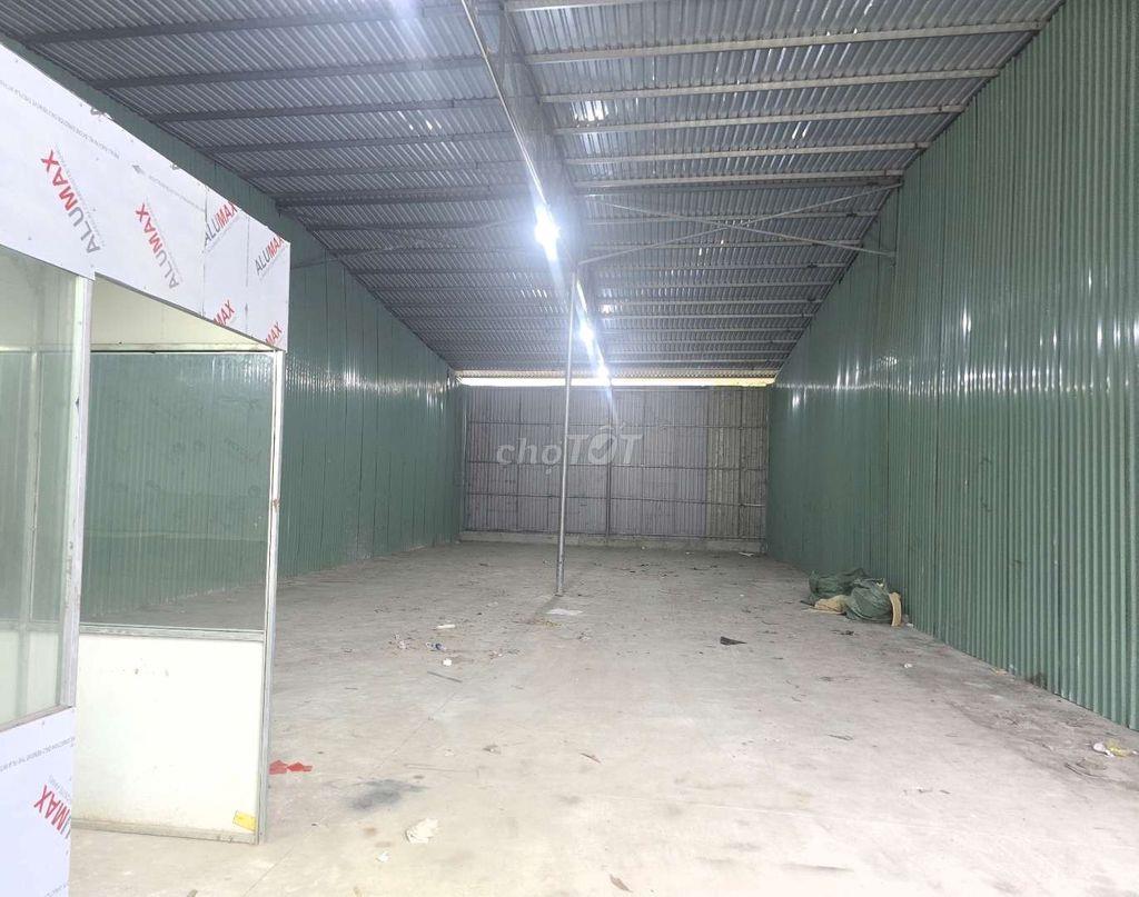 CHO THUÊ KHO,XƯỞNG 10X23M, Đ XE CÔNG VÀO 24/24 KCN TÂN BÌNH 