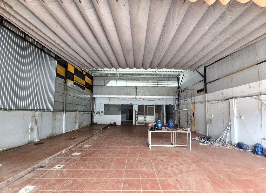 CHO THUÊ KHO,XƯỞNG 10X26M GIÁ 18TR/T, Đ 16M NGAY EON TÂN PHÚ