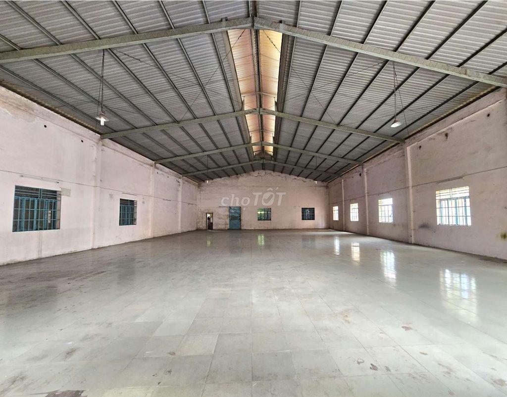 CHO THUÊ KHO,XƯỞNG SX 600M² GIÁ 50TR/T, Đ XE CÔNG LÊ TRỌNG TẤN
