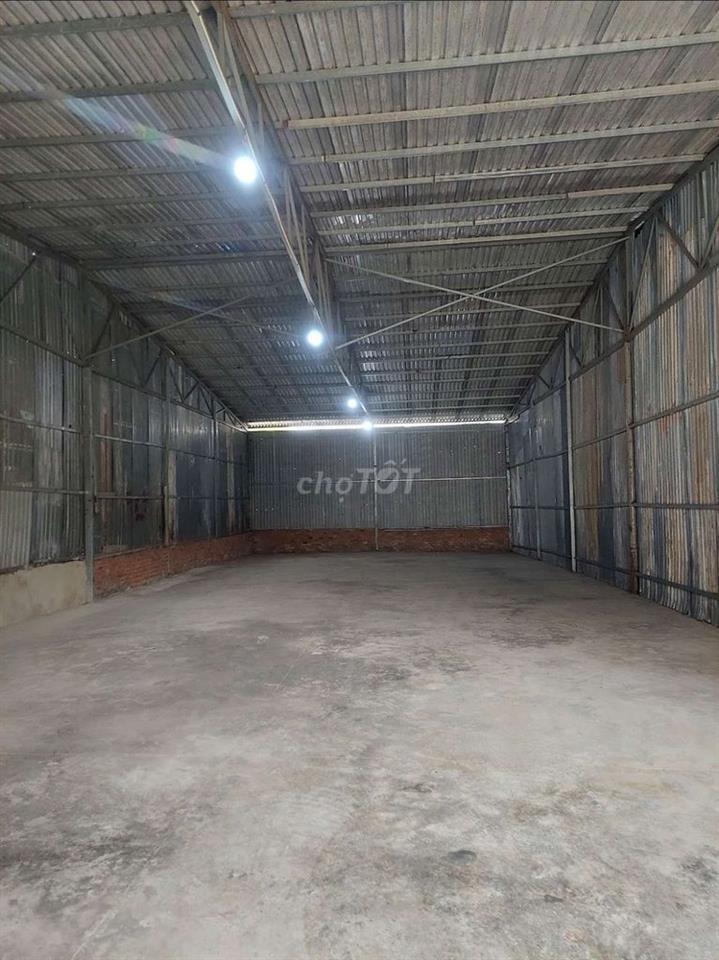 KHO,XƯỞNG 230M² HOẶC 450M² Đ XE CÔNG VÀO 24/24, KCN TÂN BÌNH 
