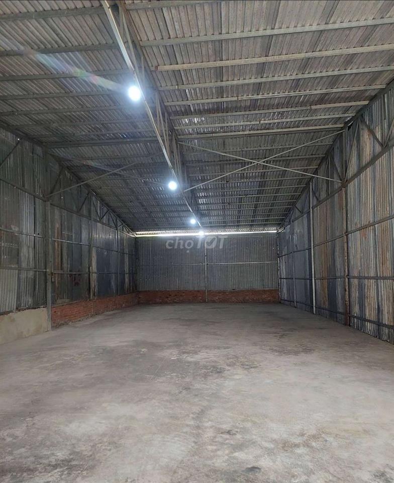 KHO,XƯỞNG 230M² HOẶC 450M² Đ XE CÔNG VÀO 24/24, KCN TÂN BÌNH 