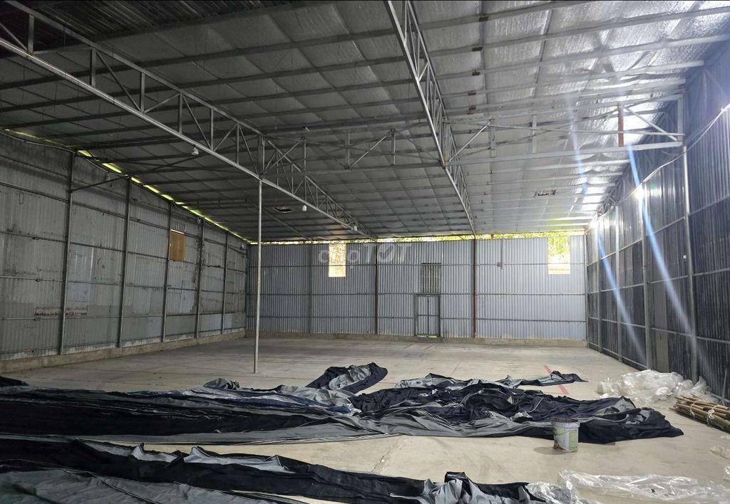 KHO,XƯỞNG 230M² HOẶC 450M², Đ XE CÔNG VÀO 24/24 KCN TÂN BÌNH 