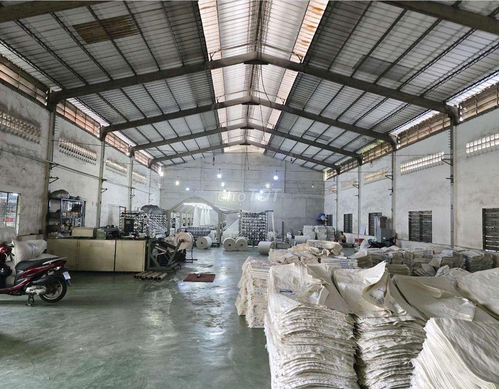 CHO THUÊ MTKD 600M² NGAY KHUÔNG VIỆT + ÂU CƠ