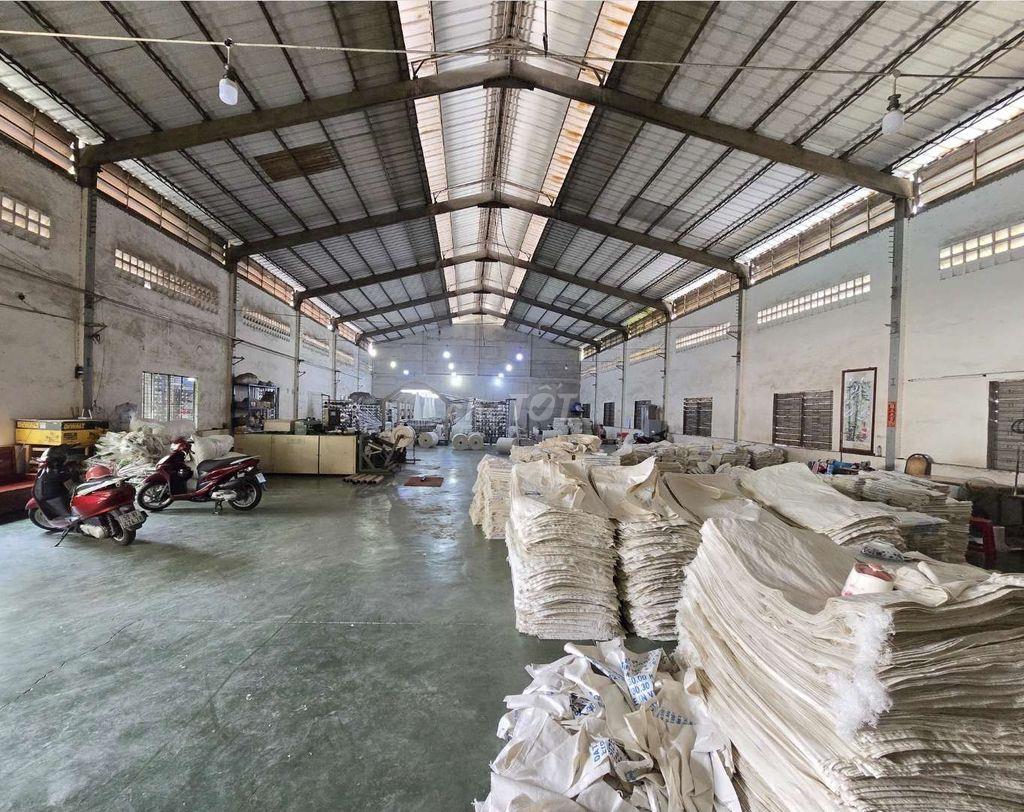 CHO THUÊ MTKD 600M² NGAY KHUÔNG VIỆT + ÂU CƠ