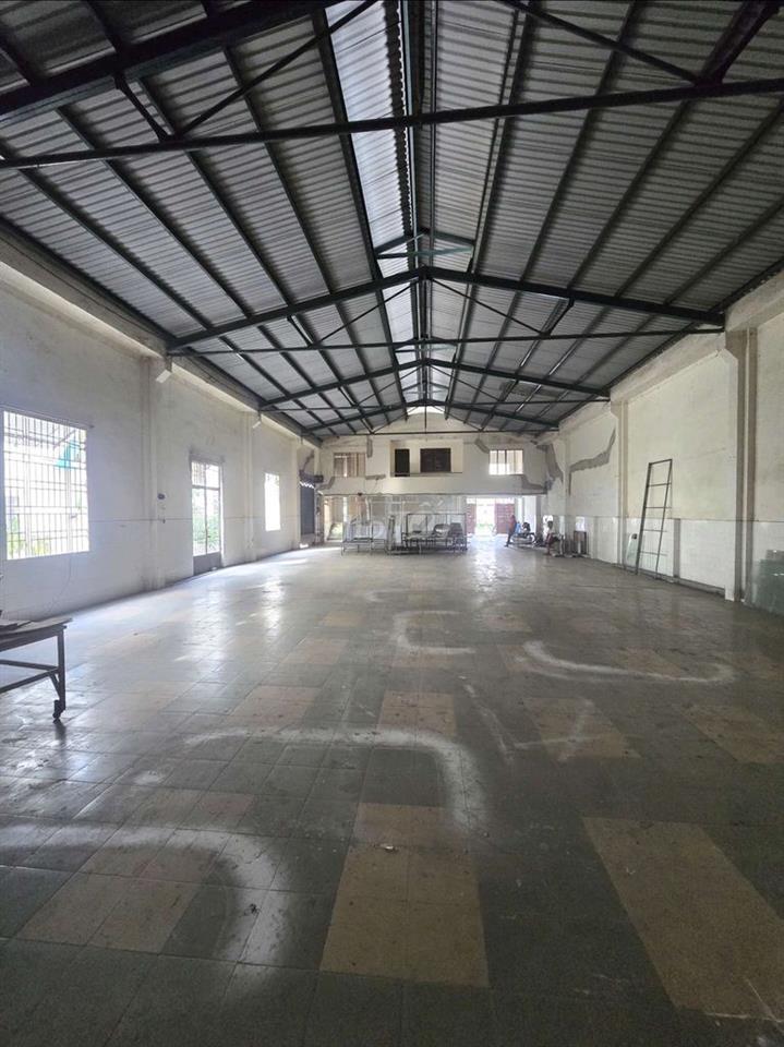CHO THUÊ KHO,XƯỞNG 360M² GIÁ 32TR/T, Đ LÊ TRỌNG TẤN 