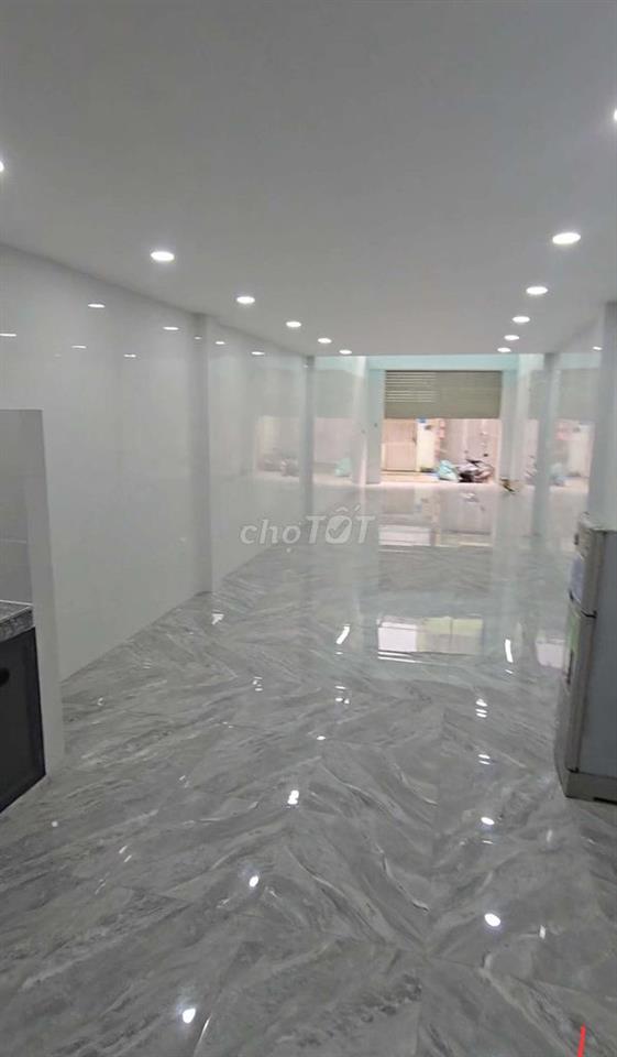 NHÀ MỚI XÂY DỰNG 4X20M ĐÚC LỬNG 2PN Y HÌNH
