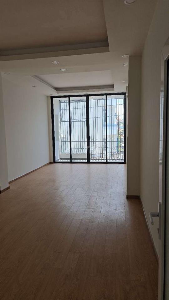 CHO THUÊ NHÀ 4X20M TRỆT LỬNG 2LẦU, NGAY EON TÂN PHÚ