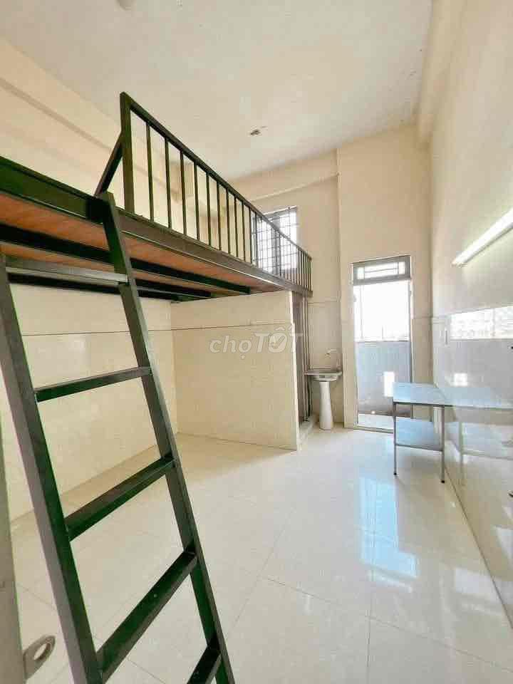Phòng giá rẻ gần ĐH Huit- VHU- Aeon TP- KCN TB - CĐ YDSG