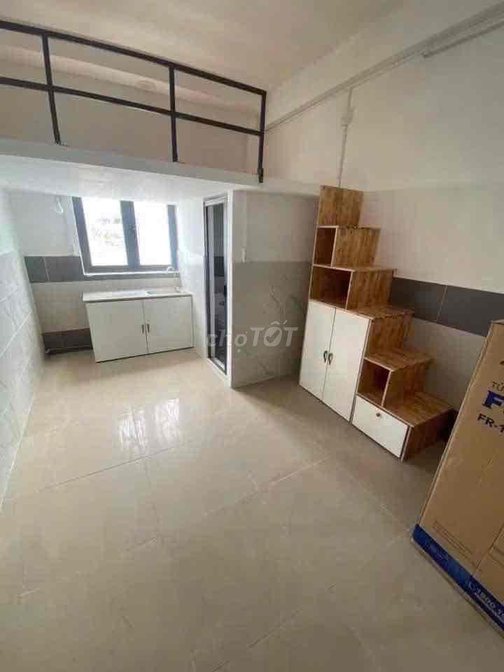 PHÒNG MỚI ĐÓN SV 2K8 HUIT- VHU- HUFLIT