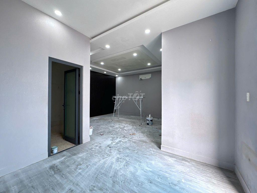 HXT Âu Cơ - Ngang 8m dài 20m - 3 Lầu