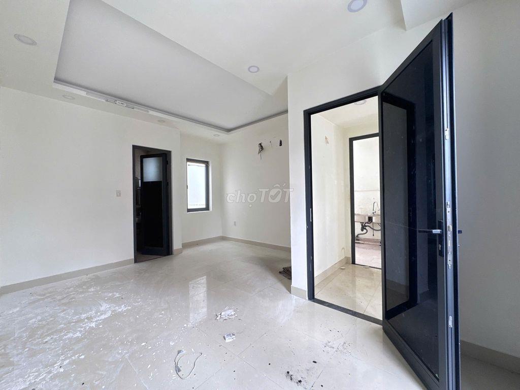 HXT Âu Cơ - Ngang 8m dài 20m - 3 Lầu