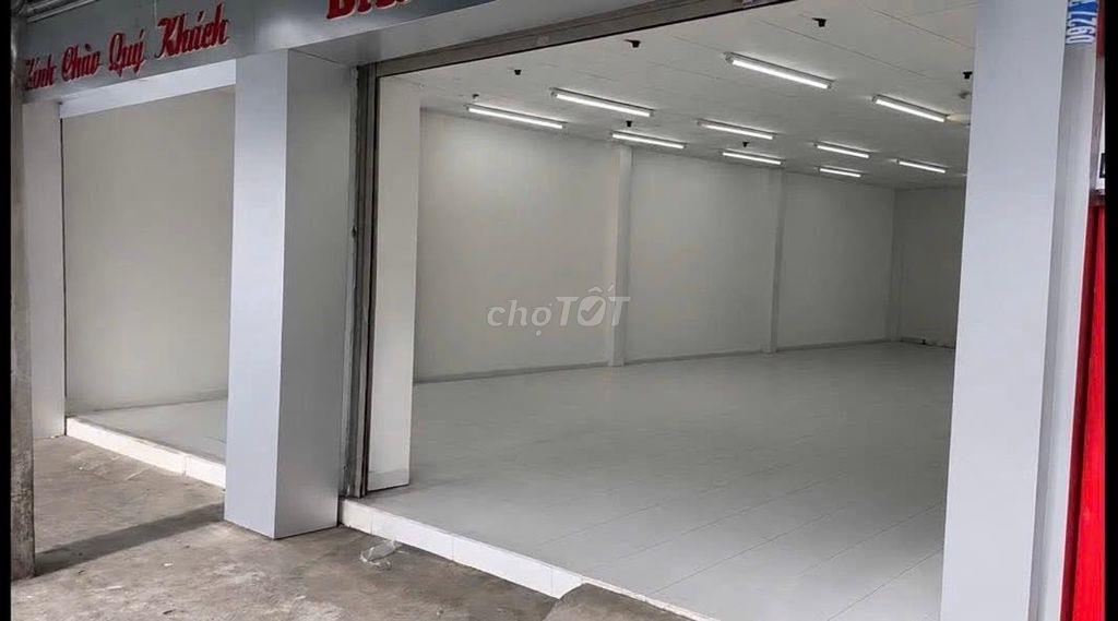 MT ÂU CƠ - NGANG 10M - DÀI 18M - CẤP 4 