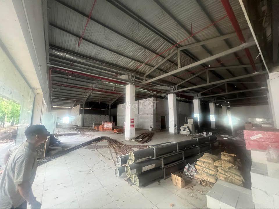 KHO XƯỞNG TÂN BÌNH - NGAY BÀU CÁT (8000M²) - CẮT LẺ THEO NHU CẦU