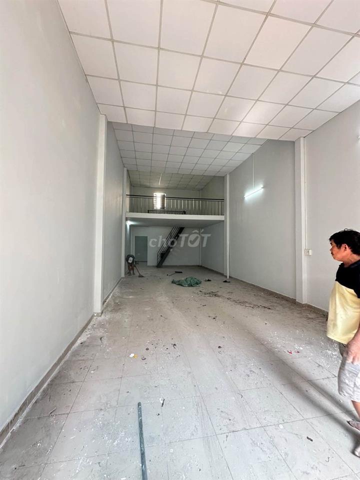 Nhà làm Kho Tân Bình - 100m2 - 1 Gác  