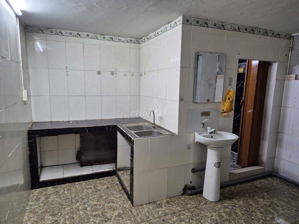 CHO THUÊ NHÀ MẶT TIỀN ẤP CHIẾN LƯỢC