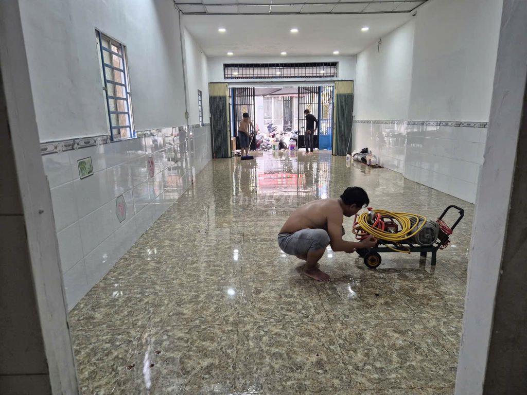 CHO THUÊ NHÀ MẶT TIỀN ẤP CHIẾN LƯỢC