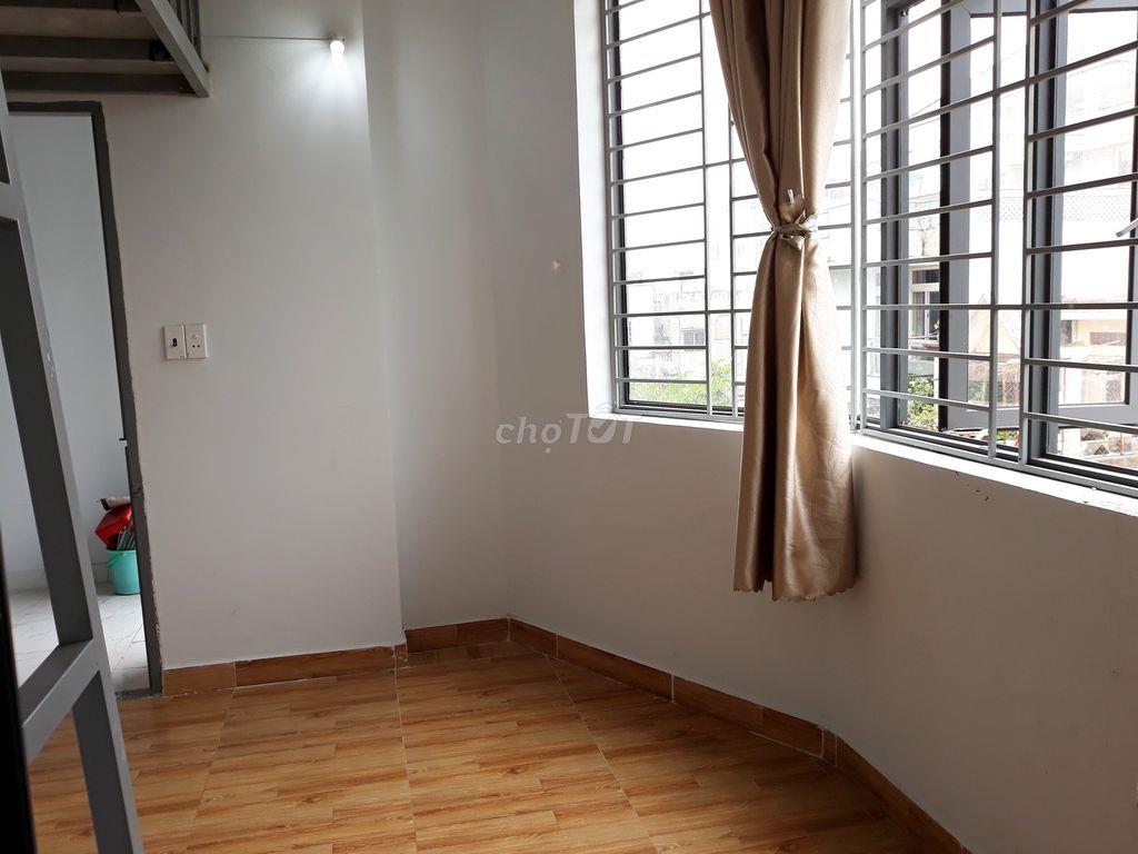 Phòng Đẹp, Cộng Hòa quận Tân Bình Thoáng Mát