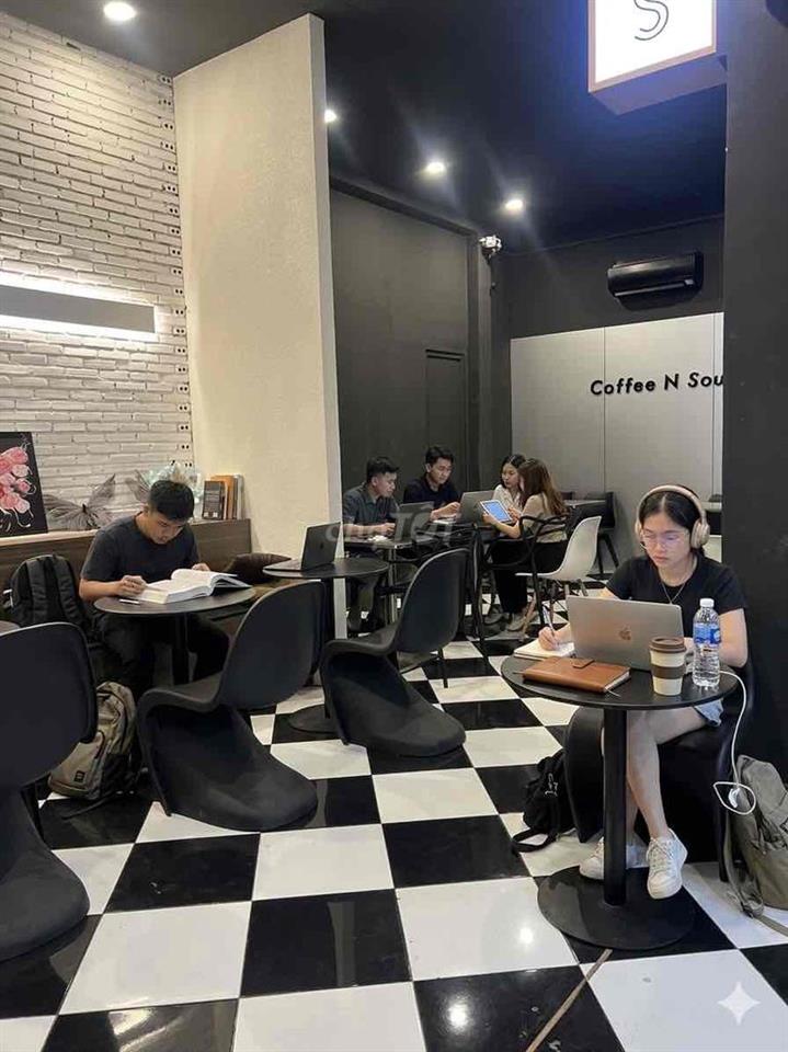 🚨 Sang quán cafe decor cao cấp, full thiết bị, kinh doanh ngay!