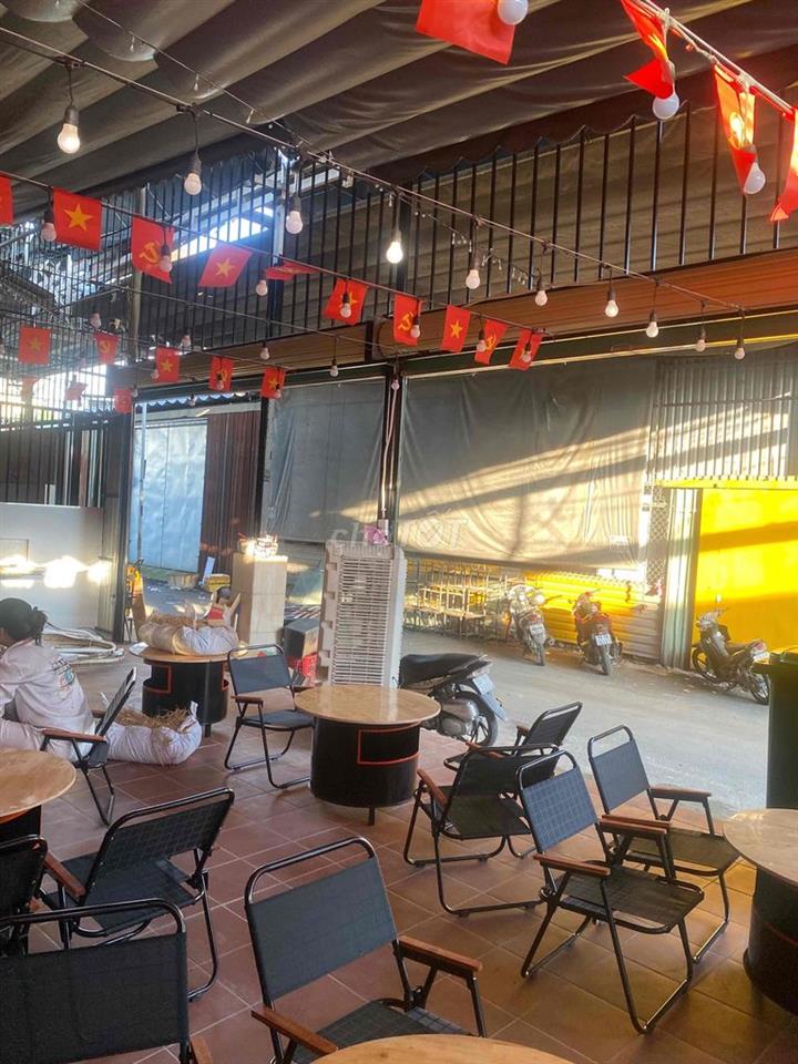 sang quán bia mô hình trẻ, mới chưa khai trương
