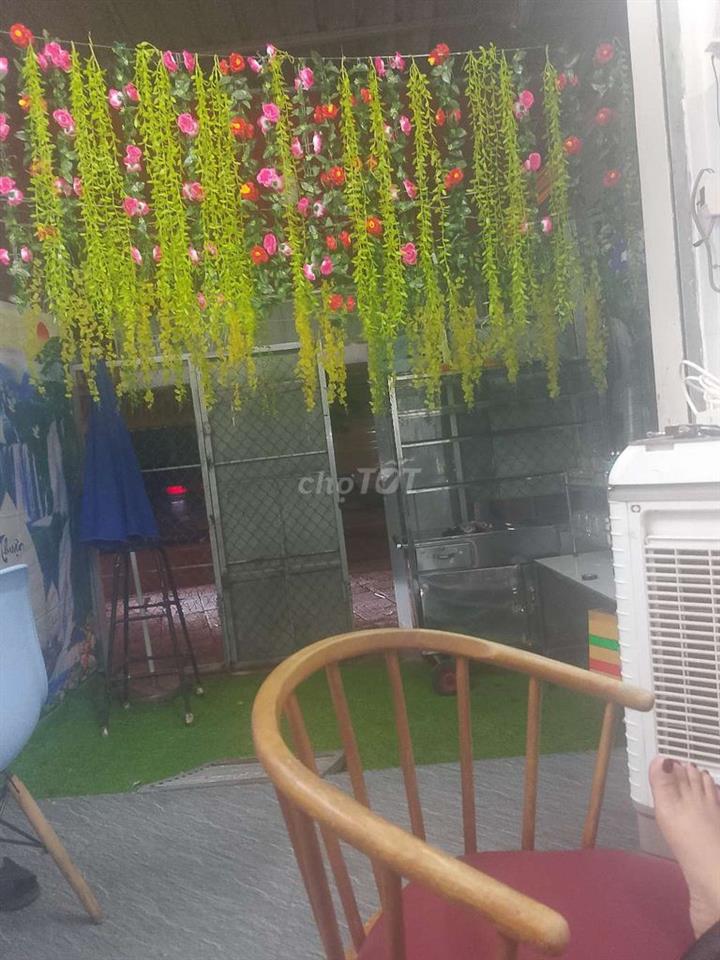 sang lại quán cà phê mặt tiền đường tỉnh lộ 10 phường Tân tạo giá 9tr 