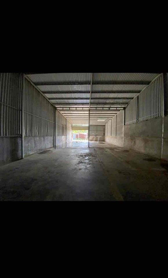 kho xưởng 9x20m2