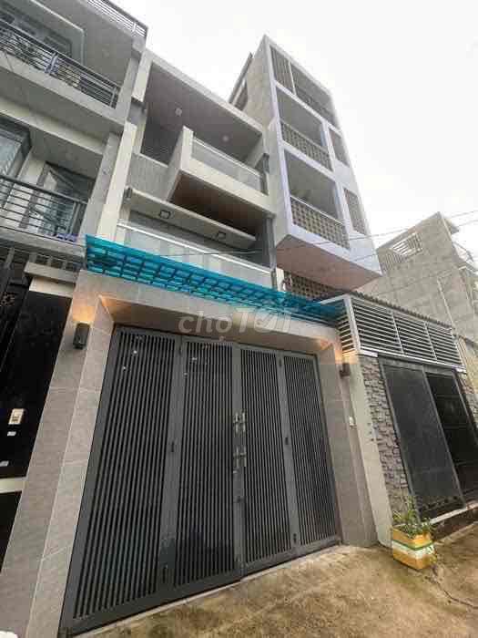 Nhà cấp 4 DT 90m2 (5x18m) phù hợp xây CHDV HXH sát MT Tây Thạnh. 5.5T