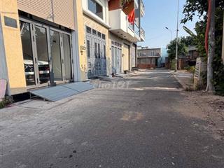 Đất tên lửa