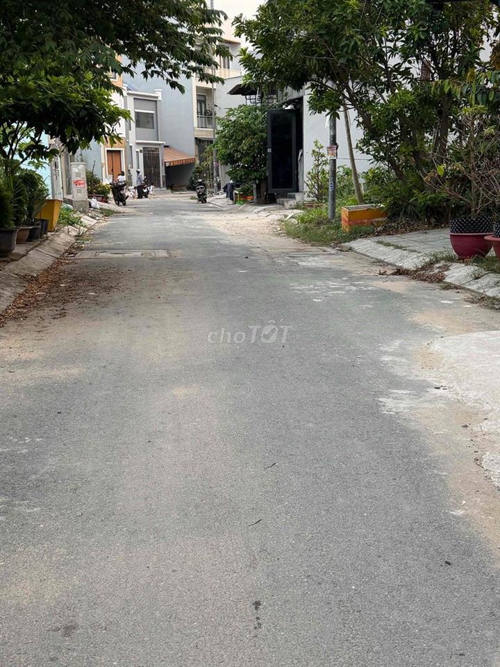 Đất nền Gần Aeon Bình Tân