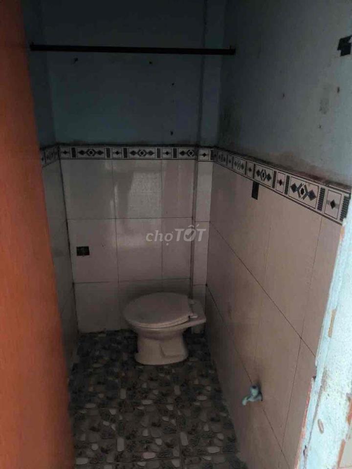 Còn 2 phòng cho thuê