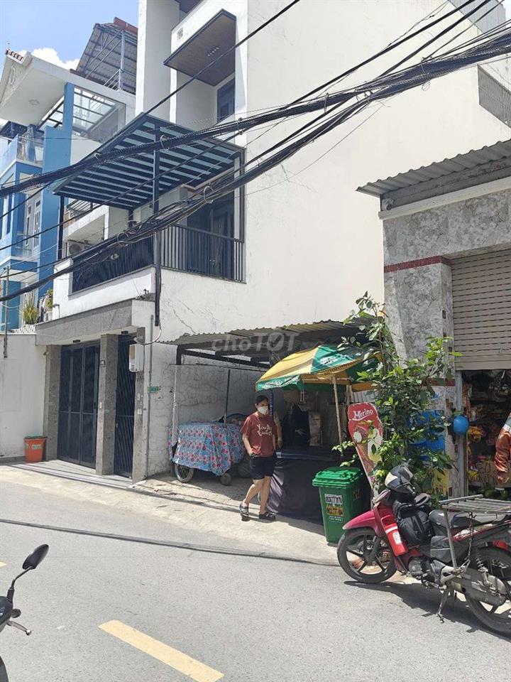 100m2 đất mặt tiền đường số 8