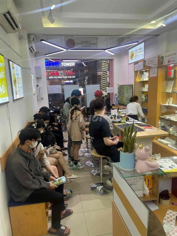 Cho Thuê Nhà Mặt Tiền 3 Lầu