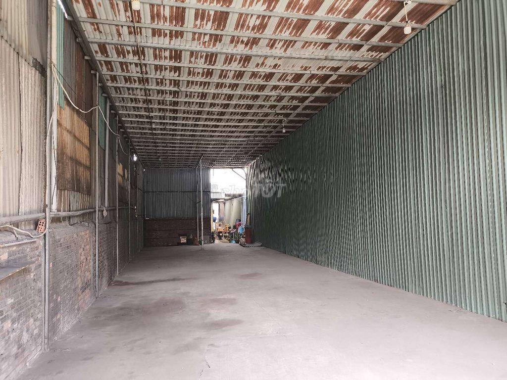 kho xưởng quốc lộ 1a