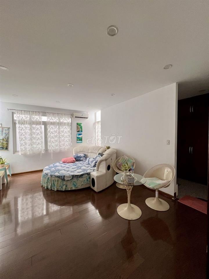 Cho thuê Biệt Thự 14x25 đường Hoàng Ngọc Phách, P.phú Thọ Hoà, Tân Phú