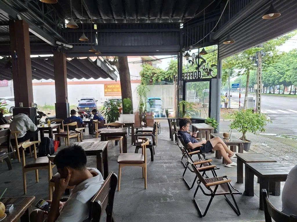 Cho thuê mặt bằng 15X15 góc 2 mặt tiền đường vành đai trong, Bình Tân