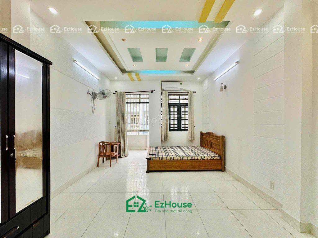 Gần Đh Mở - Q6 - Lý Chiêu Hoàng - ban công - phòng rôngk